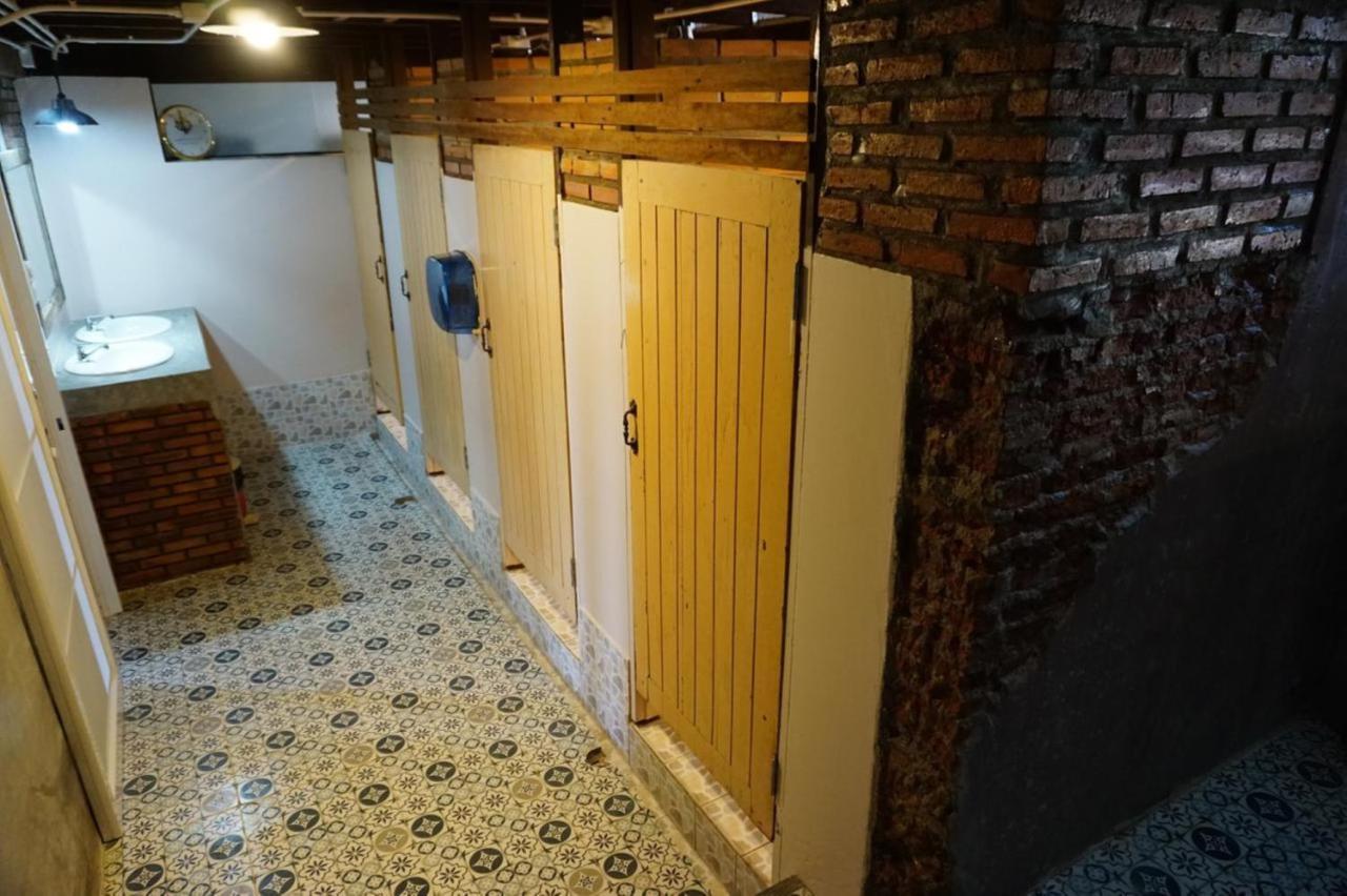 Insight Hostel Chiang Mai Luaran gambar