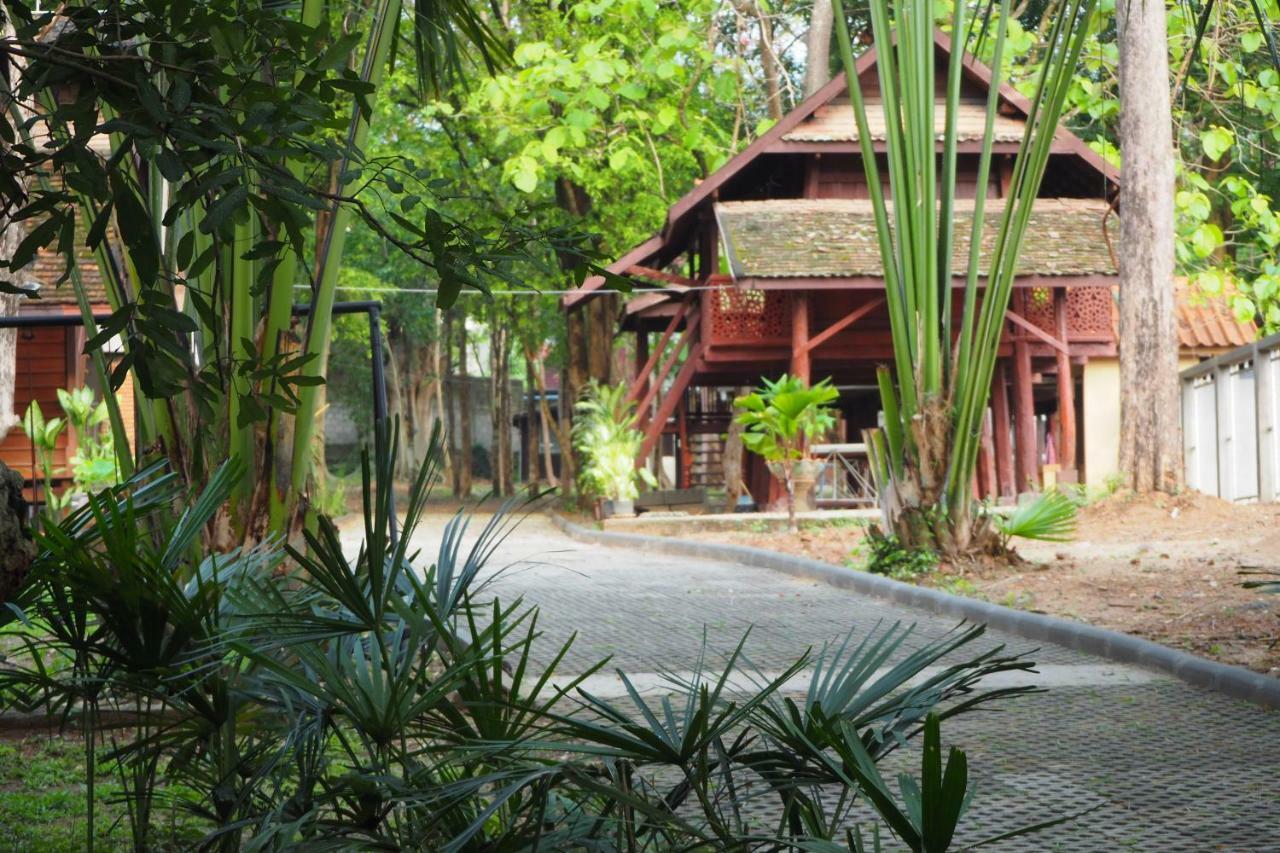 Insight Hostel Chiang Mai Luaran gambar